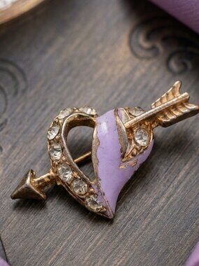 Vintage Gay Boyer Enamel & Crystal Heart Pin